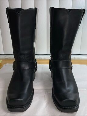 Durango Men’s Size 8EE Leather Harness Motorcycle Boots DB510